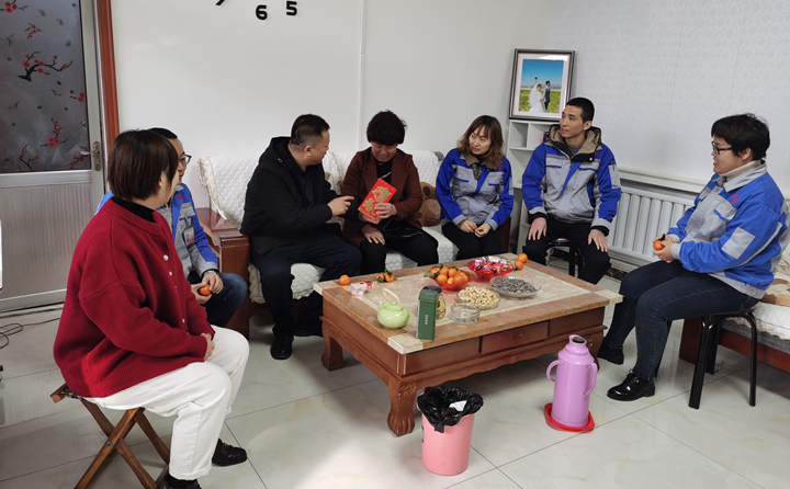 木屑顆粒機(jī)銷售精英李嬌家 木屑顆粒機(jī)銷售精英李嬌家