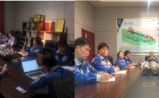 努力工作，健康生活，艾灸培訓(xùn)中